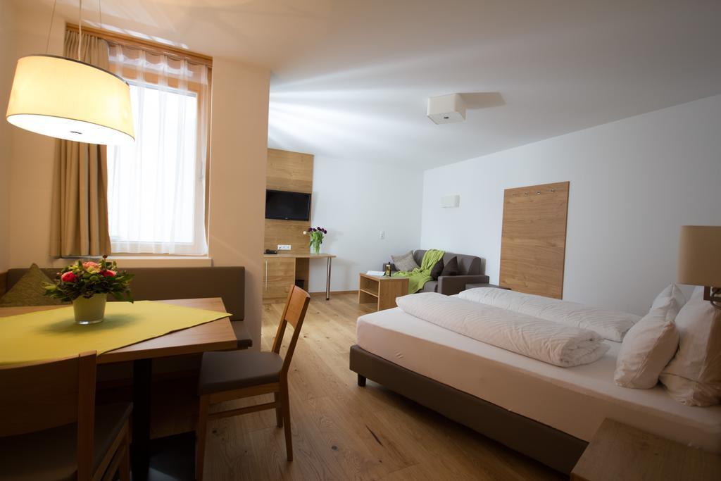 Berglife Appartements Serfaus Eksteriør billede